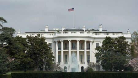 Trump calls 21st Century ROAD to Housing Act ‘a yawn’