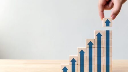 Mortgage hiring stays active as 266 originators change employers